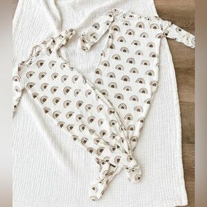 The over company nodo gown infant sleep sack size 0-3 months gender neutral